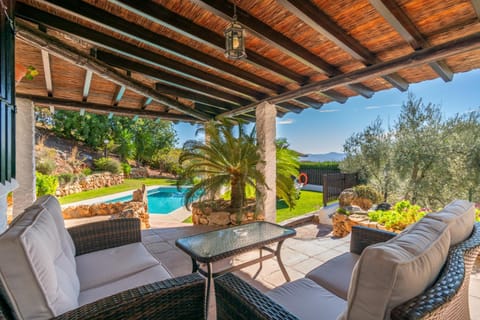 Garden, View (from property/room), Balcony/Terrace, Garden view, Pool view, Swimming pool, sunbed