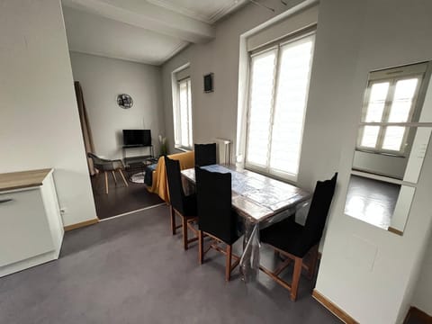 TV and multimedia, Dining area