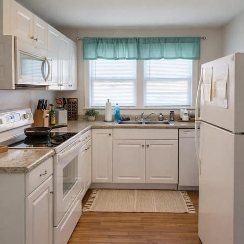 The Rustic Retreat- close to downtown Apartment in Bristol