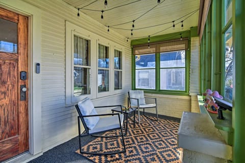 Family-Friendly Des Moines Retreat with Patio! House in Des Moines