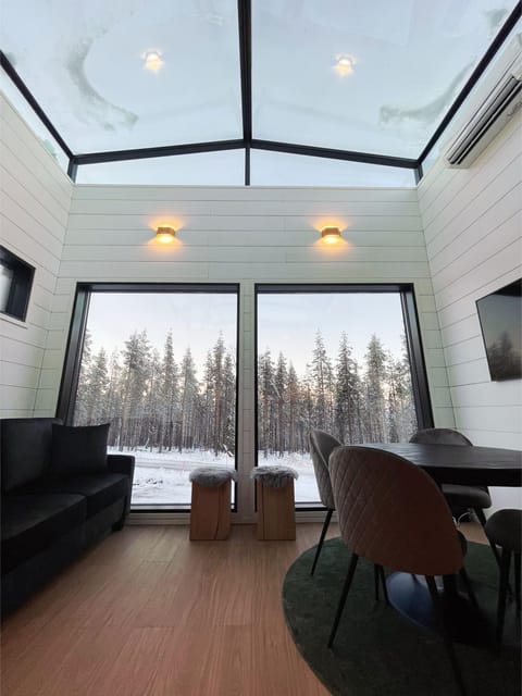 Communal lounge/ TV room, Seating area