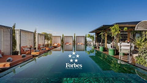 Pool view, Certificate/Award