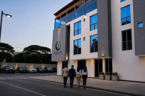 Property building, Facade/entrance, Parking