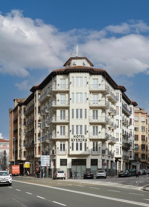 Property building, Facade/entrance