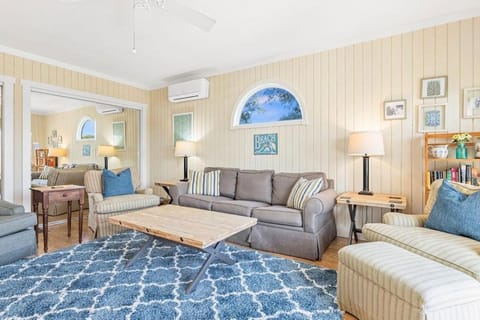 High Cotton Beach Cottage House in Seacrest