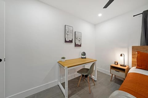 Peaceful retreat by Dream Vacation Apartment in Dania Beach