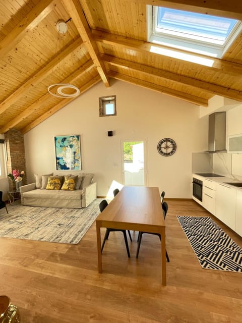 Kitchen or kitchenette, Living room, Dining area