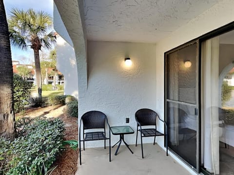 Patio, Garden, Seating area