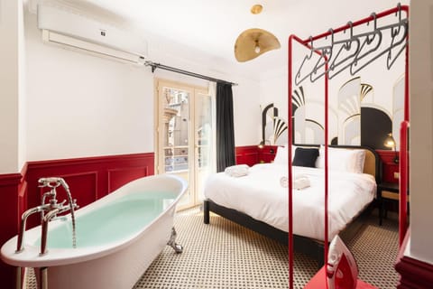 Bed, Bedroom, Bath