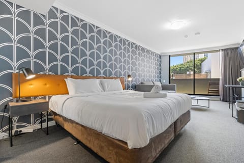 Bed, Bedroom, air conditioner