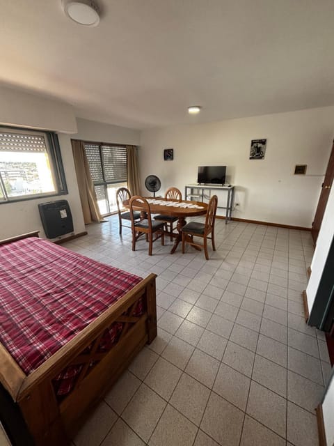 Bed, TV and multimedia, Living room, Photo of the whole room, Dining area