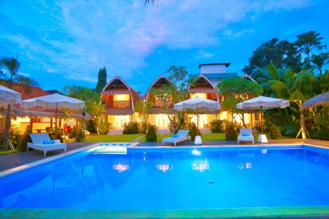 37 Sunset Village Bali Bed and Breakfast in Kediri