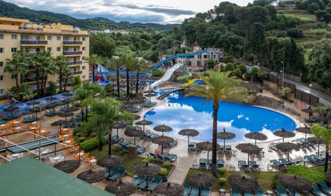 Aqua park, Swimming pool