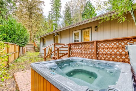 The Fox Den House in Mount Hood Village