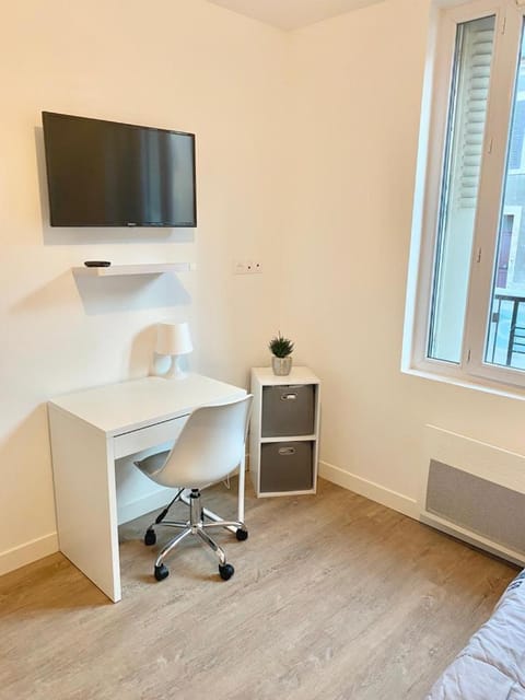 Studios charmants cosy à 5 minutes du centre-ville Apartment in Bourges