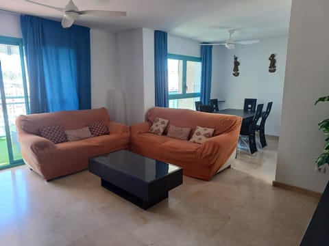 Precioso apartamento con piscina cerca de la playa Apartment in Marina Baixa