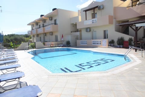 Property building, Pool view