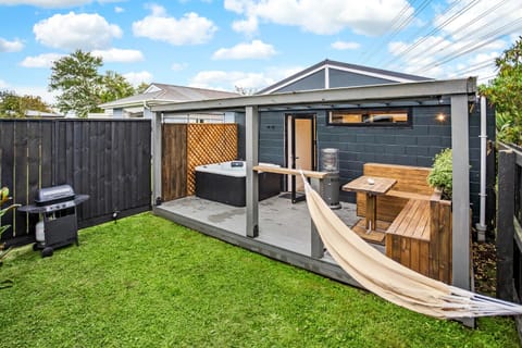 Patio, Garden view