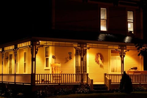 Property building, Night