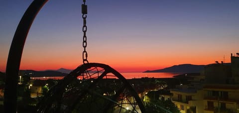 Balcony/Terrace, Mountain view, Sea view, Sunrise