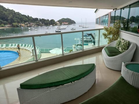 Angra inn - Praia Grande Apartamento a Beira Mar Apartment in Angra dos Reis