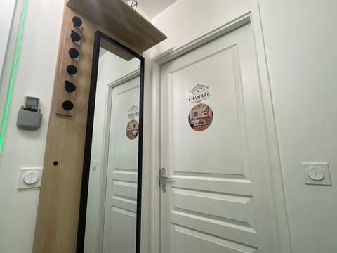 Chambre agréable avec jacuzzi Vacation rental in Marseille