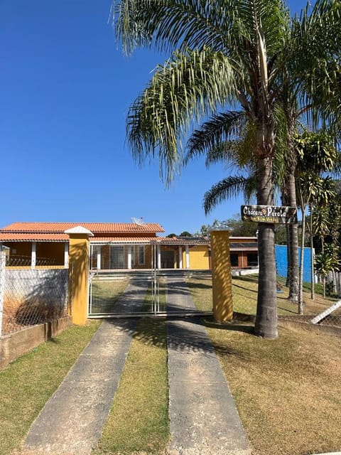 Property building, Day, Garden, Garden view