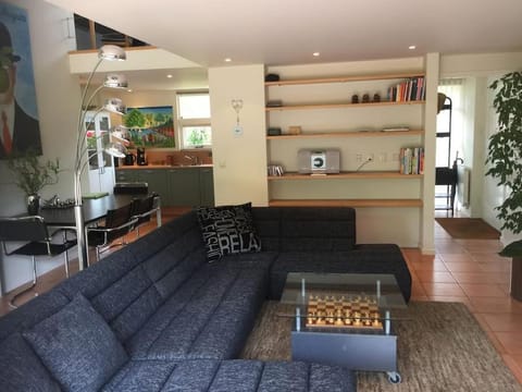 Near Amsterdam, The Hague, Leiden and North Sea House in South Holland (province)