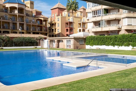 Property building, Swimming pool