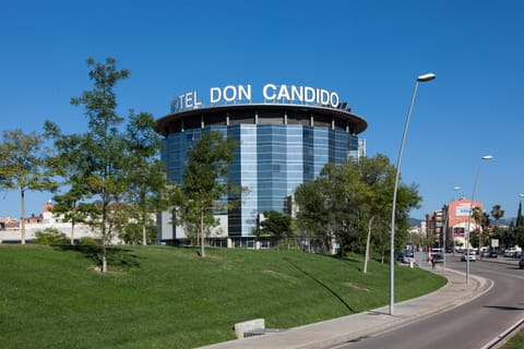 Facade/entrance, Off site, Day