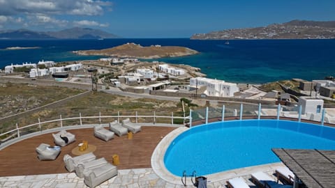 Day, Pool view, Sea view, Swimming pool, sunbed