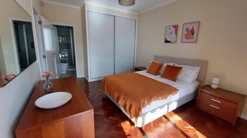 Toilet, Bedroom, wardrobe