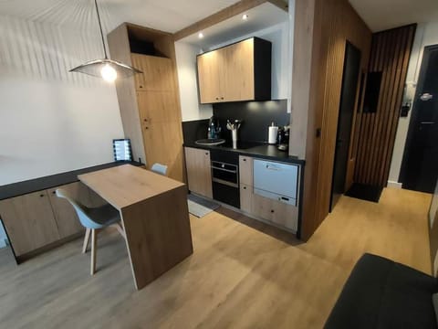 Magnifique 3 étoiles en hyper centre avec place privée Apartment in Aix-les-Bains