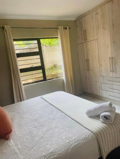 Bedroom, wardrobe