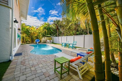 On Point - 811 Jacaranda Rd House in Anna Maria Island