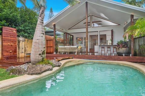 Property building, Pool view, Swimming pool