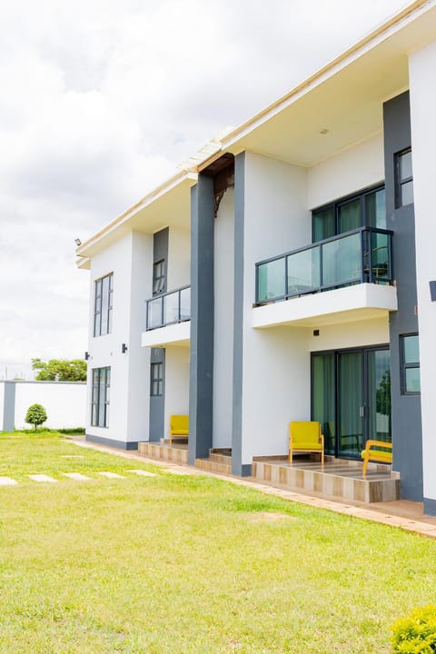 Property building, Garden, Garden view