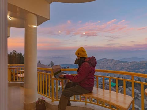 Nearby landmark, Natural landscape, View (from property/room), Balcony/Terrace, group of guests