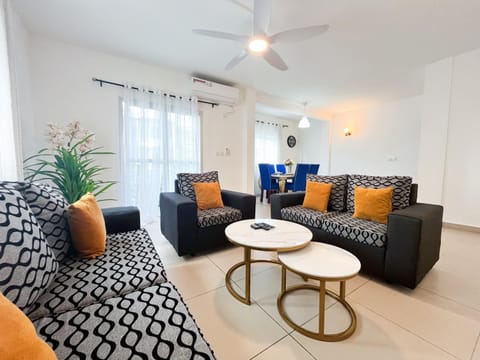Living room, Photo of the whole room, Seating area, Dining area, air conditioner