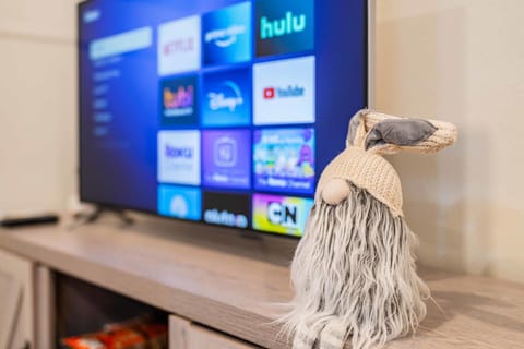 Newly Remodeled 2B1B House on Historic Route 66 House in Glendora