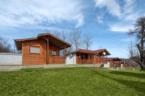 Property building, Patio, Inner courtyard view