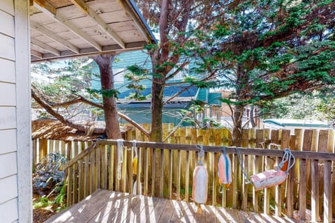 Spinnaker MCA 1265 House in Manzanita