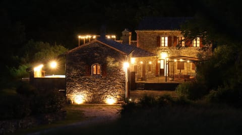 Property building, Night