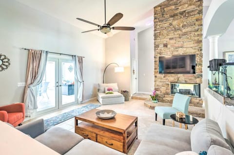 West Palm Beach Home with Private Outdoor Pool! House in Palm Beach Gardens