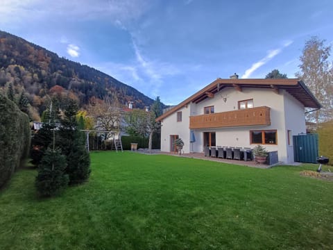 Property building, Balcony/Terrace