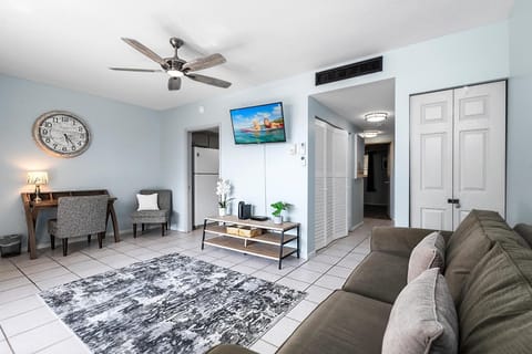 Kona Plaza#202 House in Holualoa