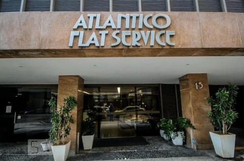 Flat Praia de Copacabana - Pé na Areia Hotel in Rio de Janeiro