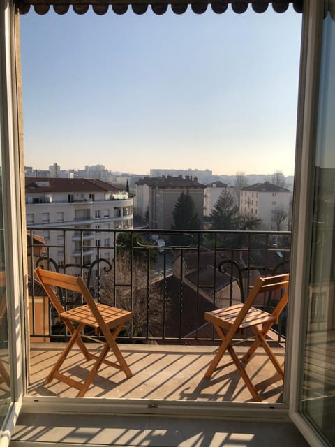 Grand appartement 80m² - Suite parentale Apartment in Villeurbanne