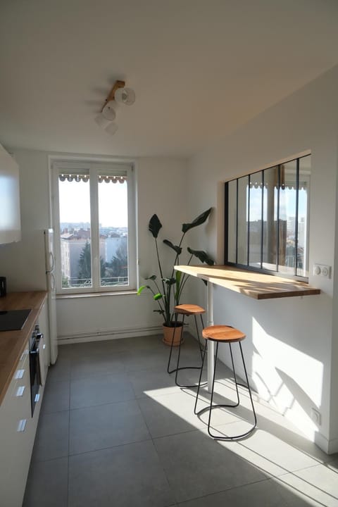 Grand appartement 80m² - Suite parentale Apartment in Villeurbanne
