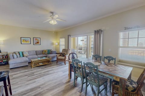 203 - Palms of Treasure Island House in Treasure Island